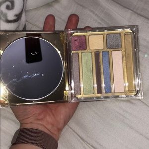 Estēe Lauder makeup
